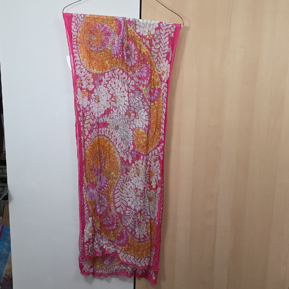 Vera Pink and Orange Scarf, 20" X‎ 69" Preloved - Vera Neumann Ladybug Logo